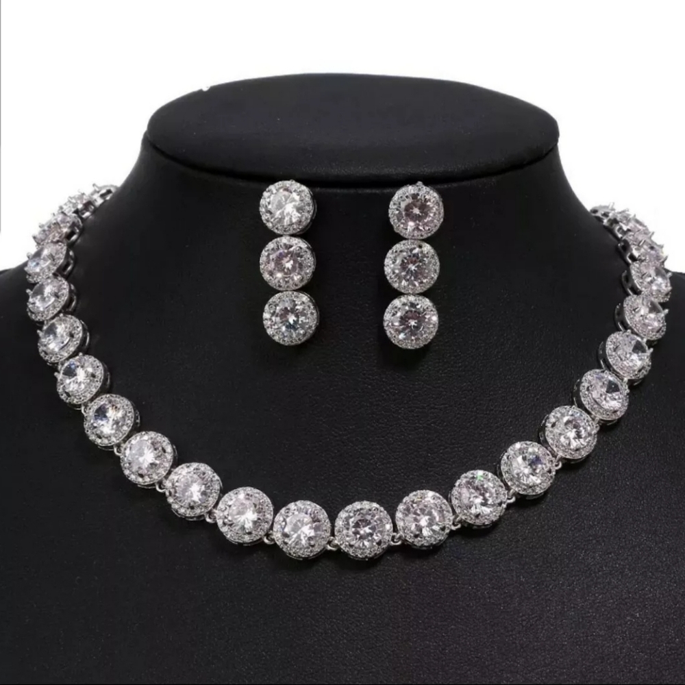 Sterling Silver Cz Stones  Women's Necklace & Earrings Set
